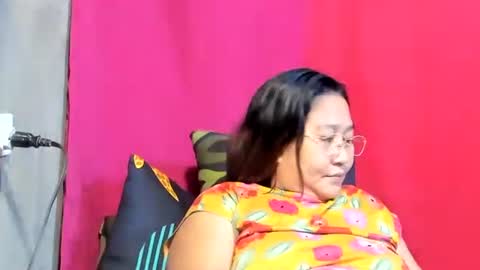 Snapshot of sweetpilipina88 chatting on 01.23.25 MIA online show from 01.23.25