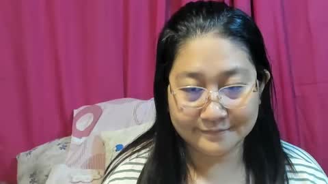 Snapshot of sweetpilipina88 chatting on 06.29.26 MIA online show from 06.29.26