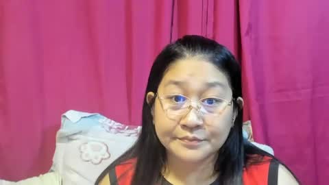 Snapshot of sweetpilipina88 chatting on 08.01.26 MIA online show from 08.01.26