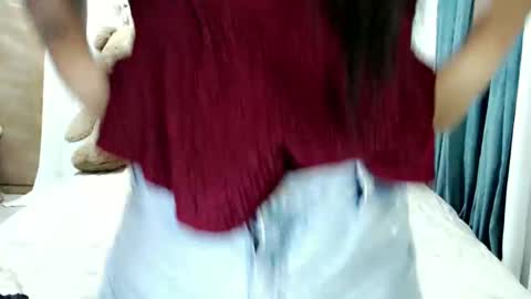 Princess Ella online show from 02.05.25