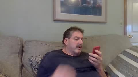 Snapshot of sweetsforu326 chatting on 01.01.25 sweetbrowneyes623 online show from 01.01.25