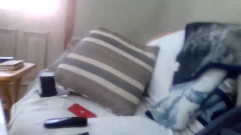 Snapshot of sweetsforu326 chatting on 02.19.25 sweetbrowneyes623 online show from 02.19.25