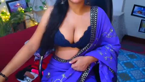 SweetSour online show from 10.02.25