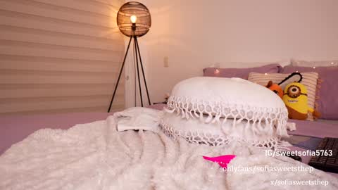 Sofia  online show from 12.28.24