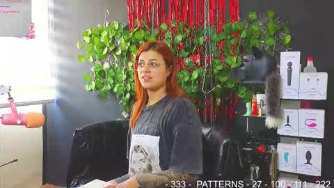 Molly -  INDEPENDENT MODEL online show from 01.18.26