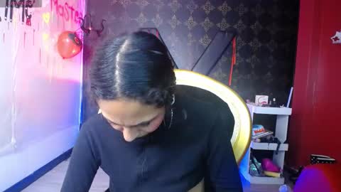 Sweett pleasure online show from 10.04.25