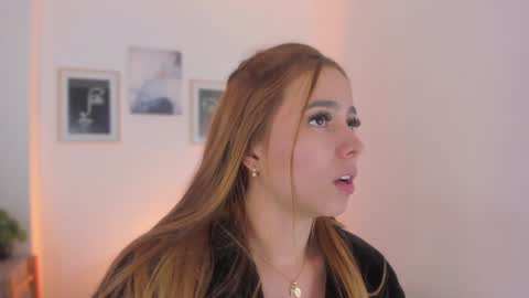 Snapshot of sweettammy_ chatting on 12.24.24 Tammy online show from 12.24.24