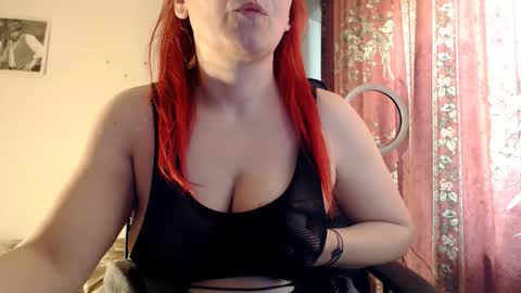 Snapshot of sweettanne chatting on 04.15.26 SweettAnne online show from 04.15.26