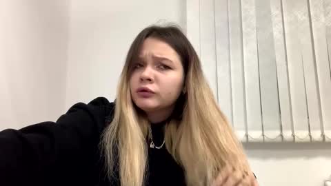SweetTChloe online show from 12.24.24