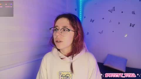 Veronica Independent Model online show from 11.12.25