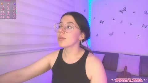 Snapshot of sweettvera_ chatting on 06.18.26 Veronica Independent Model online show from 06.18.26
