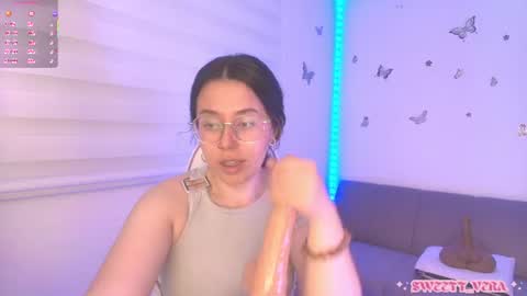 Snapshot of sweettvera_ chatting on 06.25.26 Veronica Independent Model online show from 06.25.26