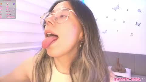 Snapshot of sweettvera_ chatting on 06.25.26 Veronica Independent Model online show from 06.25.26