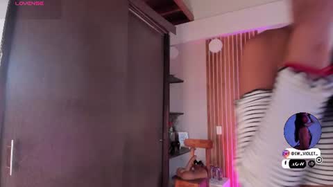 Snapshot of sweetviolet___ chatting on 07.17.26 sweetviolet___ online show from 07.17.26