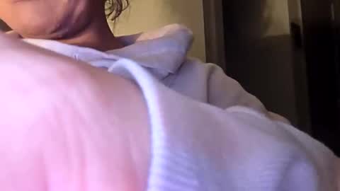 sweetwendi15 online show from 11.25.25