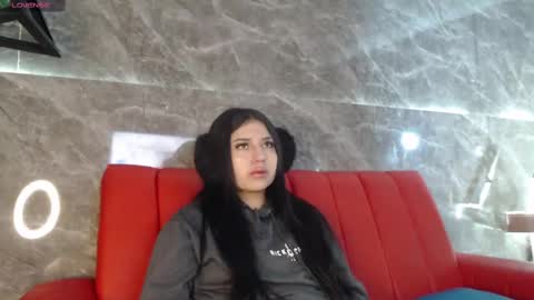 Snapshot of sweety_ashly chatting on 01.25.25 Ashley 3 online show from 01.25.25