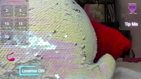 Snapshot of sweety_cum chatting on 09.26.25 Mia online show from 09.26.25