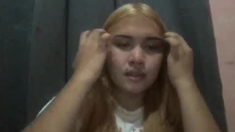 Snapshot of sweety_heart18 chatting on 07.12.26 sweety_heart18 online show from 07.12.26
