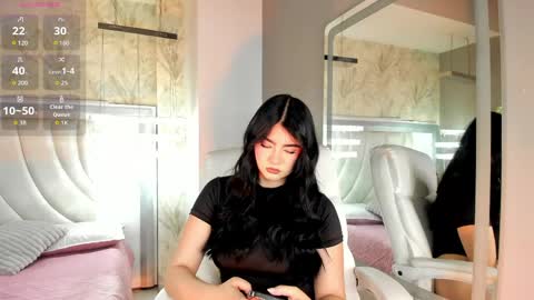 Snapshot of sweety_nicole_ chatting on 05.16.26 sweety nicole 3 online show from 05.16.26