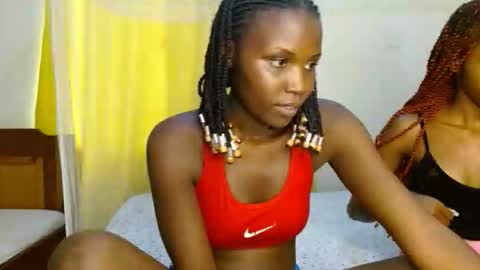 Snapshot of sweety_spixxy chatting on 04.20.26 Dolly online show from 04.20.26