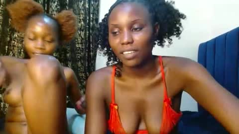 Snapshot of sweety_spixxy chatting on 05.18.26 Dolly online show from 05.18.26