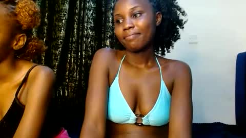 Snapshot of sweety_spixxy chatting on 05.22.26 Dolly online show from 05.22.26