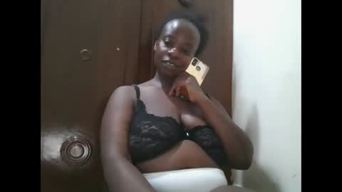 sweetyass25 online show from 09.19.25