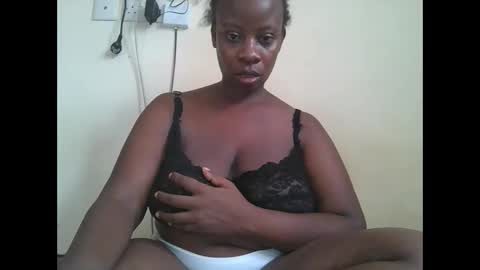 sweetyass25 online show from 09.28.25