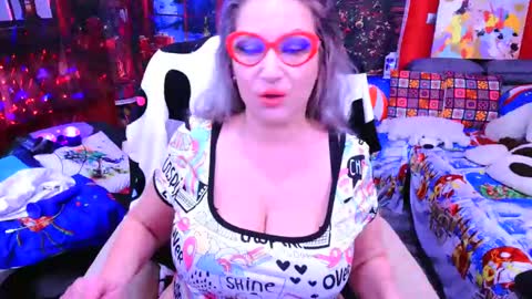 Lisa online show from 01.01.25