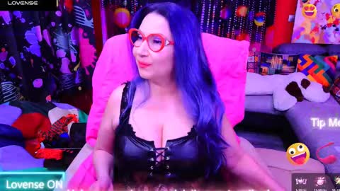 Lisa online show from 02.16.25