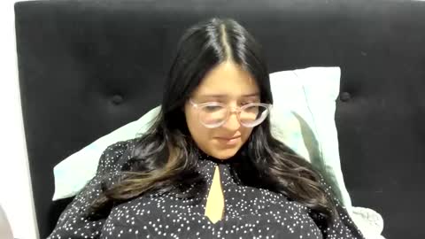 sweetyypeach online show from 12.05.24