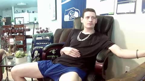 Snapshot of swelteringk chatting on 02.25.25 Kile online show from 02.25.25