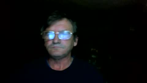 Snapshot of swergiu333 chatting on 05.12.26 Raymond online show from 05.12.26
