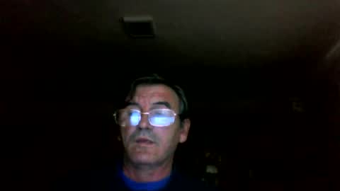 Snapshot of swergiu333 chatting on 05.25.26 Raymond online show from 05.25.26