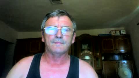 Snapshot of swergiu333 chatting on 06.30.26 Raymond online show from 06.30.26