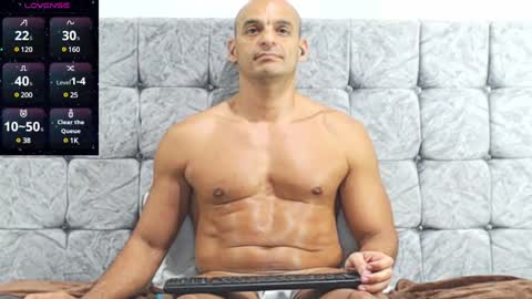    ------- Hi Im Willy  follow me do not forget to put the thumb up  online show from 01.28.25