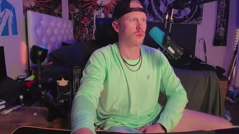 Snapshot of switchdean chatting on 10.21.25 Switch online show from 10.21.25