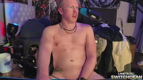 Snapshot of switchdean chatting on 10.25.25 Switch online show from 10.25.25