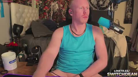 Snapshot of switchdean chatting on 10.26.25 Switch online show from 10.26.25