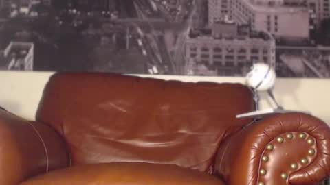 Snapshot of swolebbc chatting on 12.29.24 The DickGod online show from 12.29.24