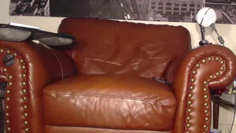 Snapshot of swolebbc chatting on 01.13.25 The DickGod online show from 01.13.25