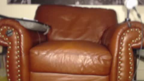 Snapshot of swolebbc chatting on 02.02.25 The DickGod online show from 02.02.25