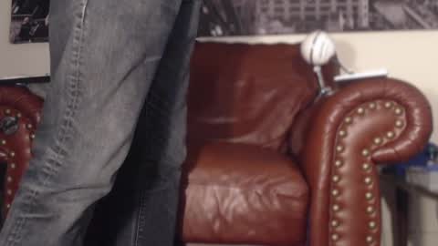 Snapshot of swolebbc chatting on 02.17.25 The DickGod online show from 02.17.25