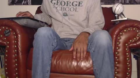 Snapshot of swolebbc chatting on 02.19.25 The DickGod online show from 02.19.25