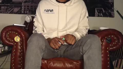 Snapshot of swolebbc chatting on 10.08.25 The DickGod online show from 10.08.25