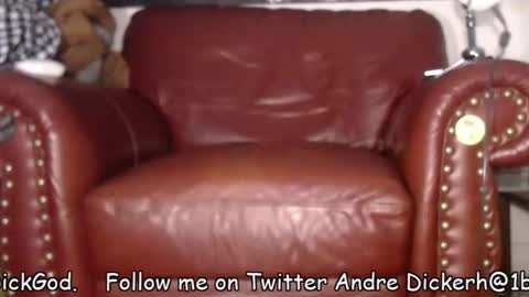 Snapshot of swolebbc chatting on 12.04.25 The DickGod online show from 12.04.25