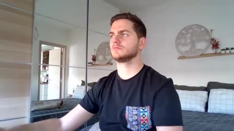 syl092 online show from 01.13.25