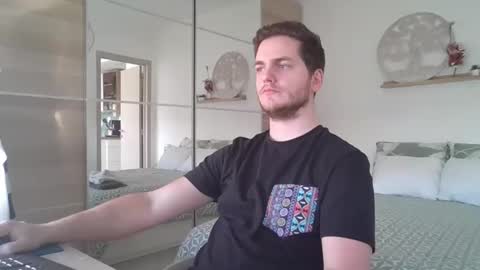 syl092 online show from 02.23.25