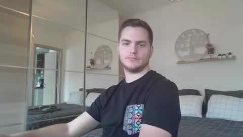 syl092 online show from 03.11.25