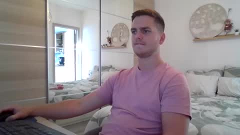 syl092 online show from 09.17.25